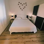Andria Apartman *